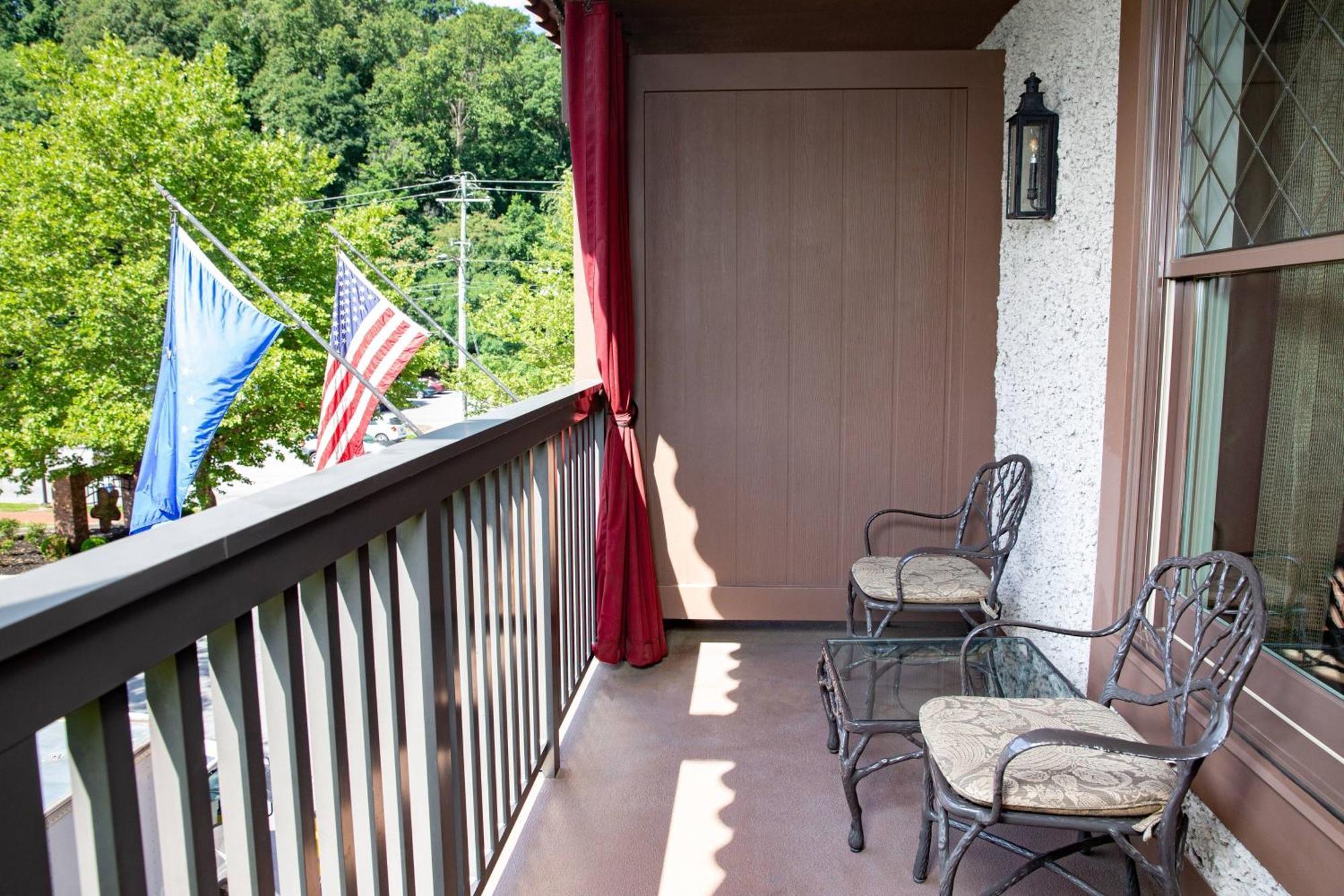 Grand Bohemian Lodge Asheville, Autograph Collection Bagian luar foto