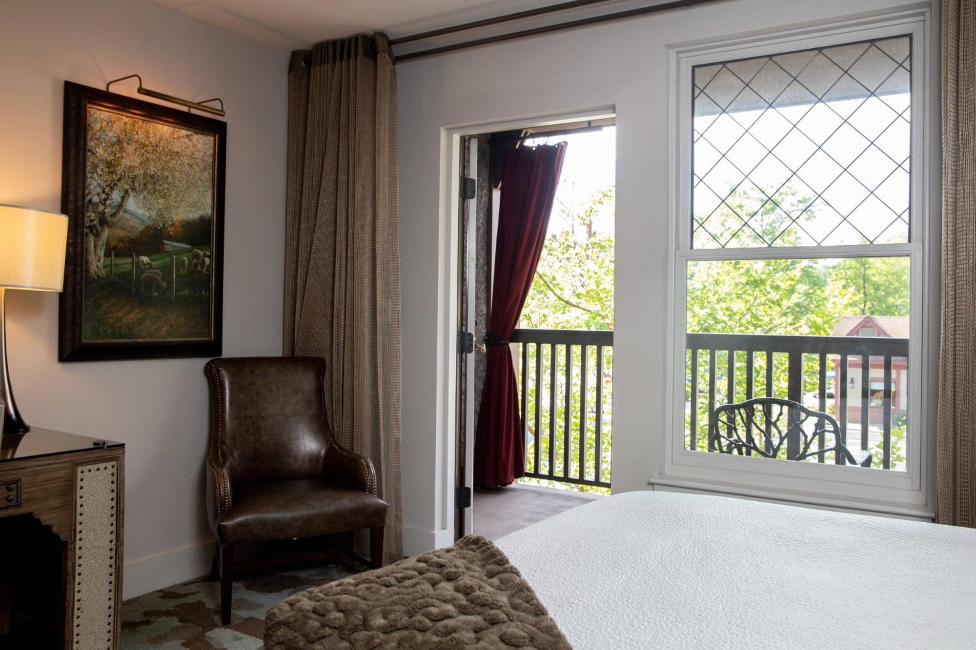 Grand Bohemian Lodge Asheville, Autograph Collection Bagian luar foto